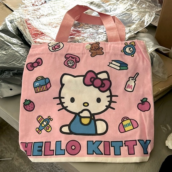 Hello Kitty Sanrio canvas tote 🩷 Pink Classic 🩷 Snack airplane milk New in bag - Picture 1 of 9